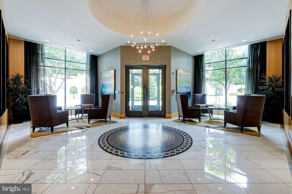 155 Potomac Passage Unit 901, Oxon Hill, MD 20745 Condo for Rent in