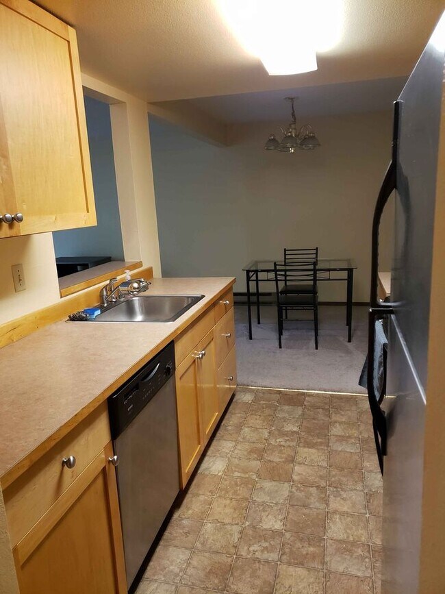 kitchen - 1522 NE 175th St