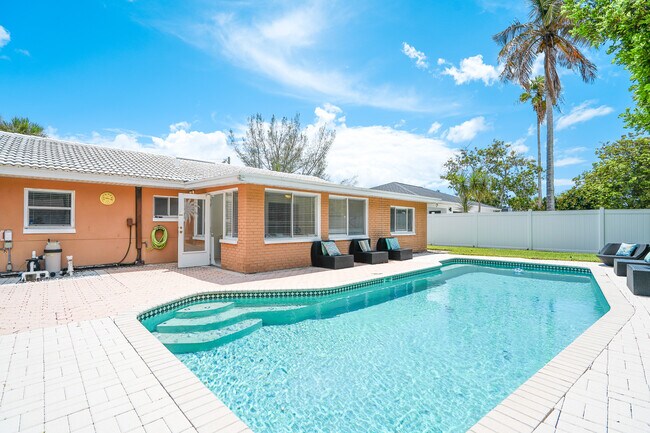 Foto del edificio - 455 81st Ave