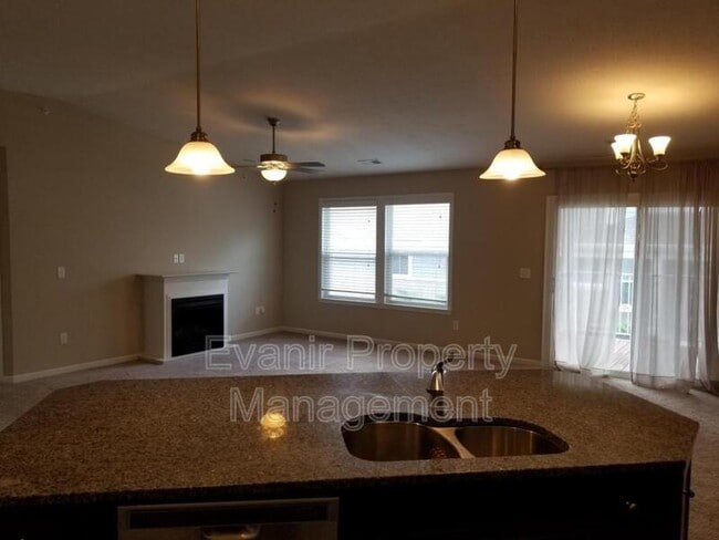 Building Photo - 14 Waterhaven Way_