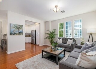Foto del edificio - 251 Birch Creek Dr