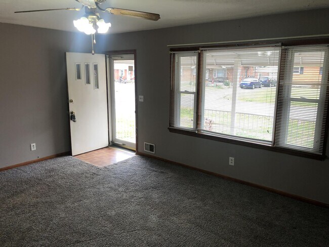 Foto del edificio - 6307 Sonnette Way