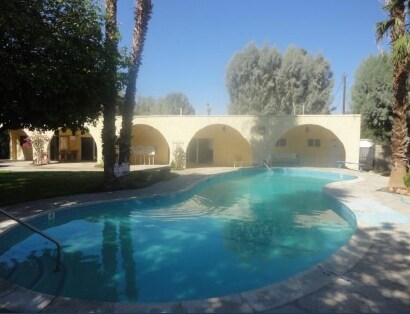 Building Photo - Bougainvillea Estates