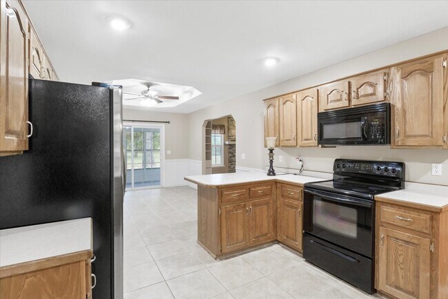 Building Photo - 78 Hummingbird Dr