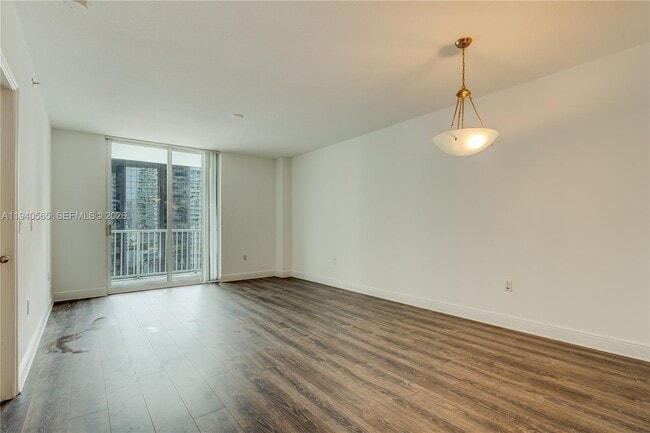 Building Photo - 1250 S Miami Ave