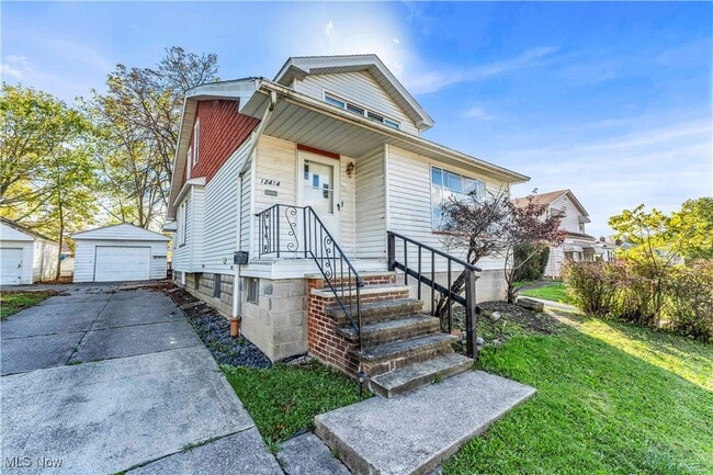 Foto del edificio - 12414 Reindeer Ave