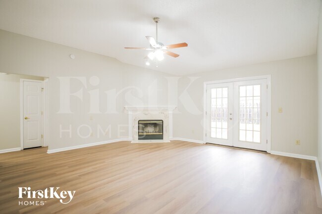 Building Photo - 561 Sparrow Branch Cir