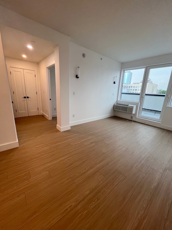 Photo - 134 Erasmus St (Brooklyn, NY)