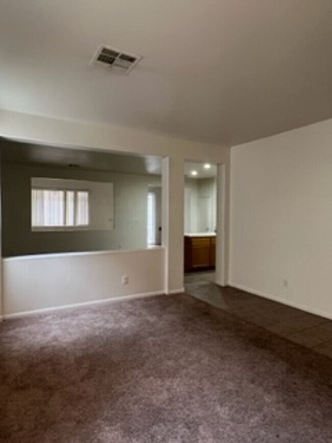 Building Photo - 4 br, 3 bath House - 8517 LAST POINT AVE