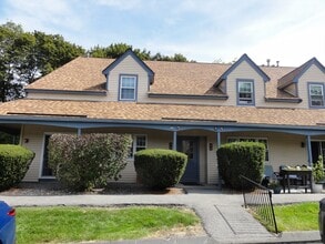 Building Photo - 73 Kennedy Dr