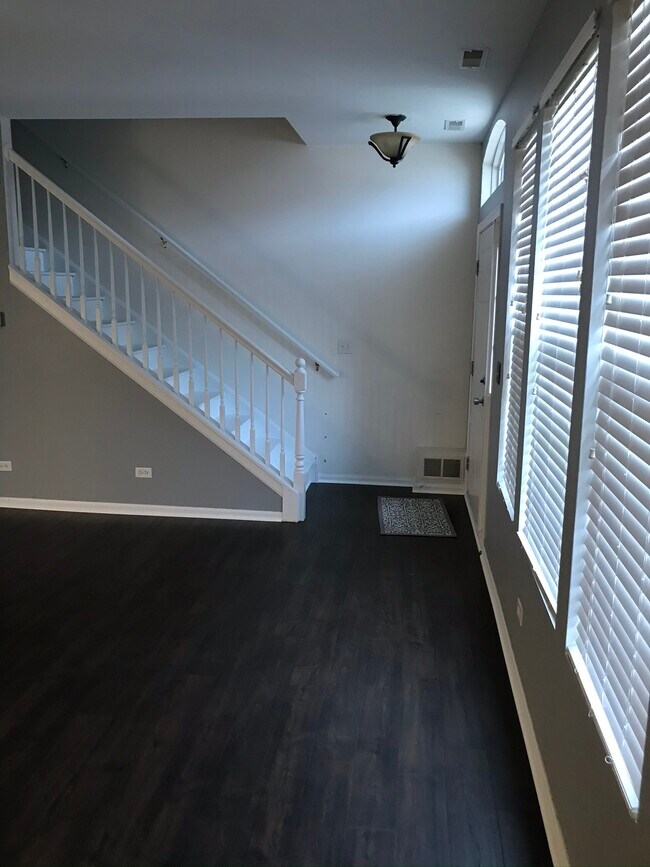 Foto del edificio - 971 Quill Ln
