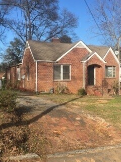 Building Photo - Enjoy our beautiful 3 bed 1 bath home in S...