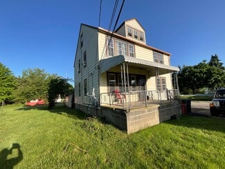 Building Photo - 9584 Ridge Rd