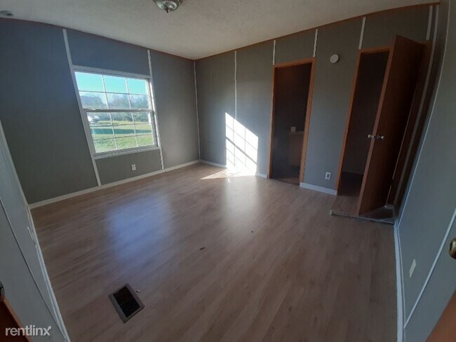Building Photo - 3 br, 2 bath Mobile Home - 130 Summerhaven Dr