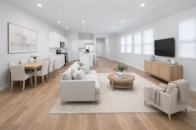 Building Photo - 3708 Valwood Dr