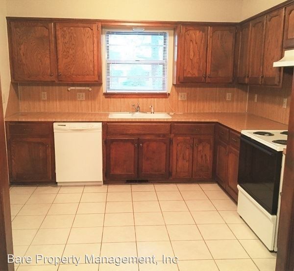 Building Photo - 2 br, 1 bath House - 1911 Crystal Circle