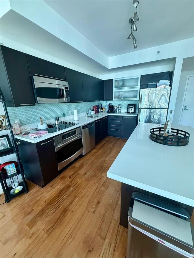 Foto del edificio - 90 SW 3rd St