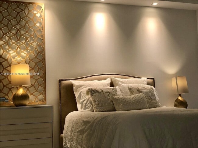 Building Photo - 488 NE 18th St