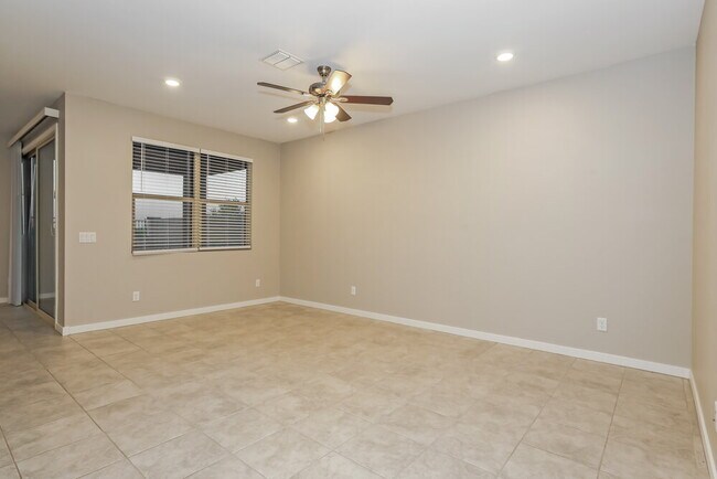 Foto del edificio - 25320 N 144th Ln