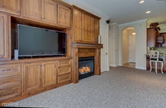 Building Photo - 2 br, 2 bath Condo - 1223 Symphony Way