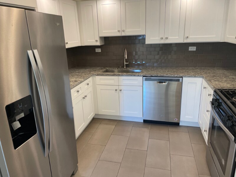 242 North St, Highwood, IL 60040 Townhome Rentals in Highwood IL