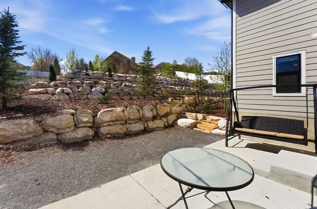 Building Photo - 11716 Meeks Ct
