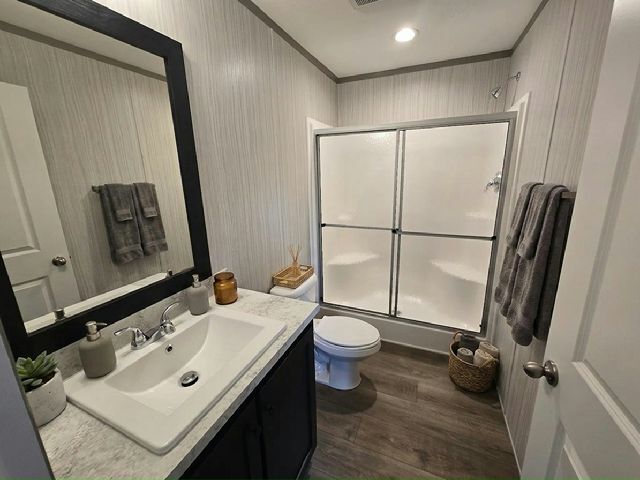 Foto del edificio - 121 Lynn Ln