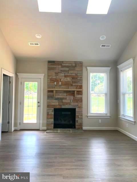 Foto del edificio - 5612 Finley Rose Ct