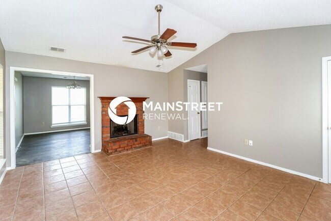 Foto del edificio - 3 Bedroom Pet-Friendly Home in Olive Branc...