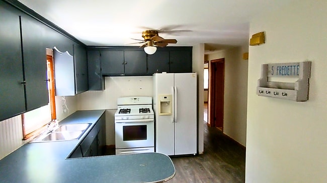 Photo - 4-Bedroom Ranch Next To Western New Englan... House