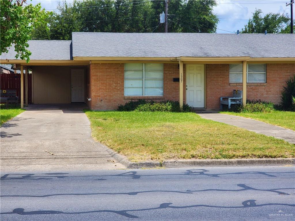 Primary Photo - 1507 Nolana Ave