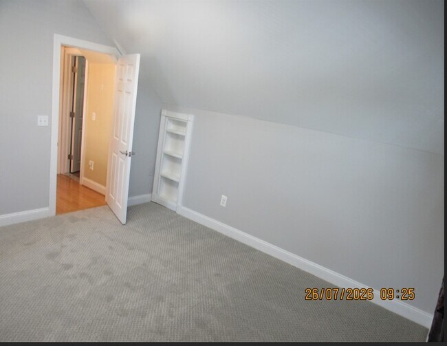Dormitorio superior: alfombras NUEVAS - 114 Maple St