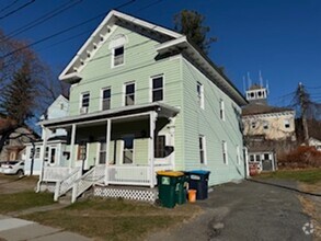 Building Photo - 96-98 Railroad St