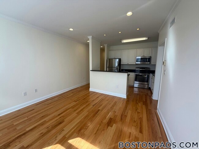 Building Photo - 1 Chauncy St