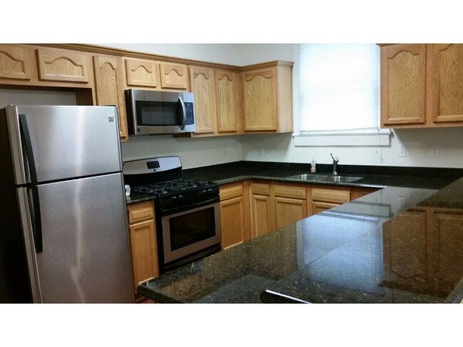 Foto del edificio - 5539 West End Blvd