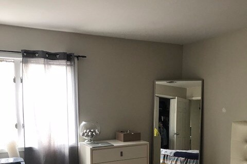 Foto del edificio - 349 Gorge Rd