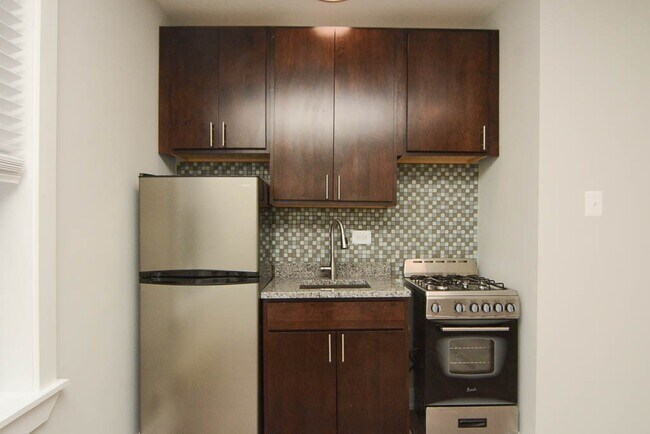 Foto del edificio - 4349 N Damen Ave
