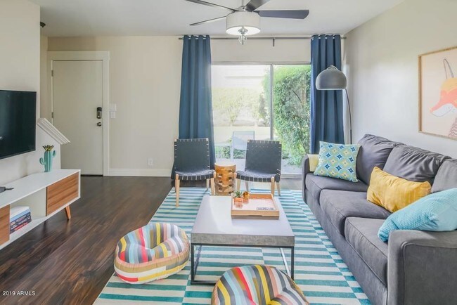 Foto del edificio - 4610 N 68th St