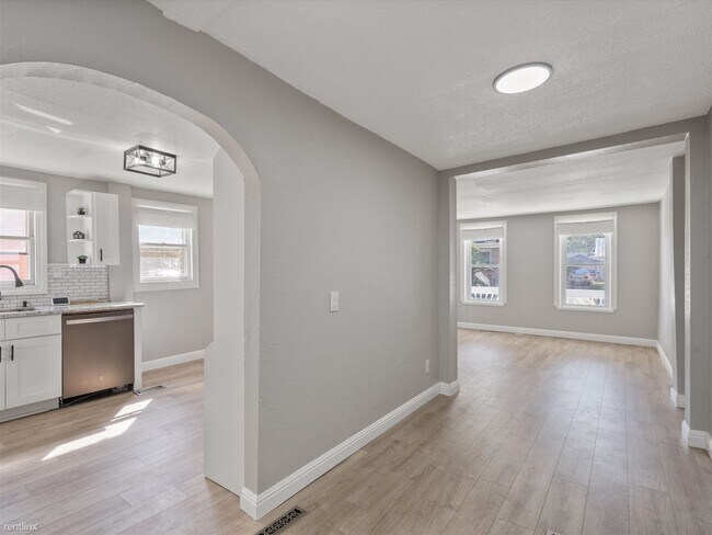 Foto del edificio - 3 br, 2 bath House - 505 Harrison Street