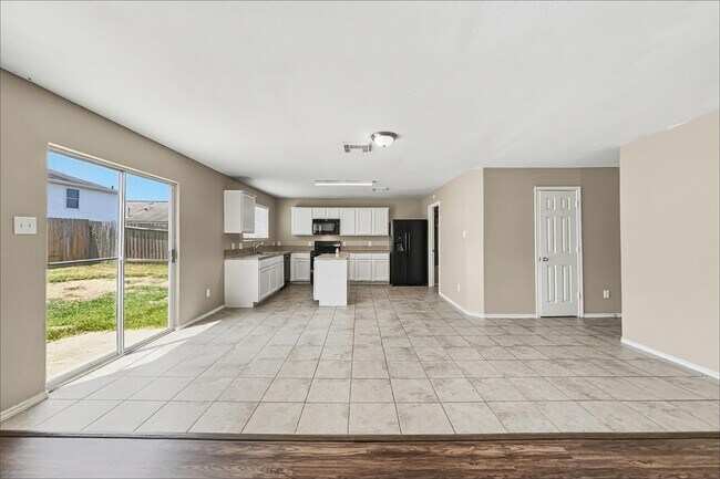 Foto del edificio - 503 Pine Cluster Ct