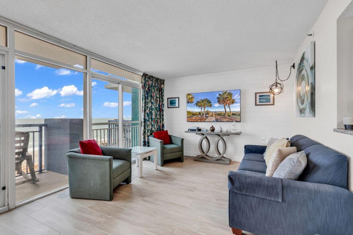 Primary Photo - 1700 N Ocean Blvd