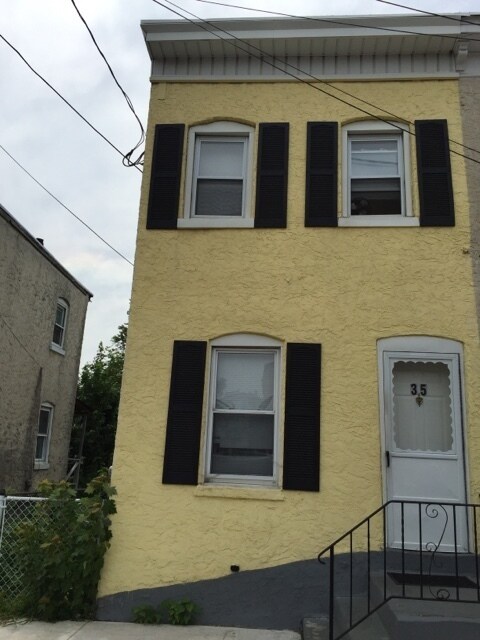 Foto del edificio - 35 Chase St