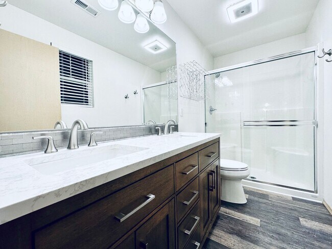 Foto del edificio - Beautiful Bed 3, Bath 2.5, home!