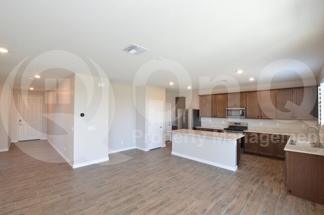 Building Photo - 12351 West Kaler Drive
