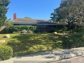Building Photo - 2756 Inverness Dr