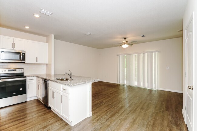 Building Photo - 166 Ormond Grande Blvd