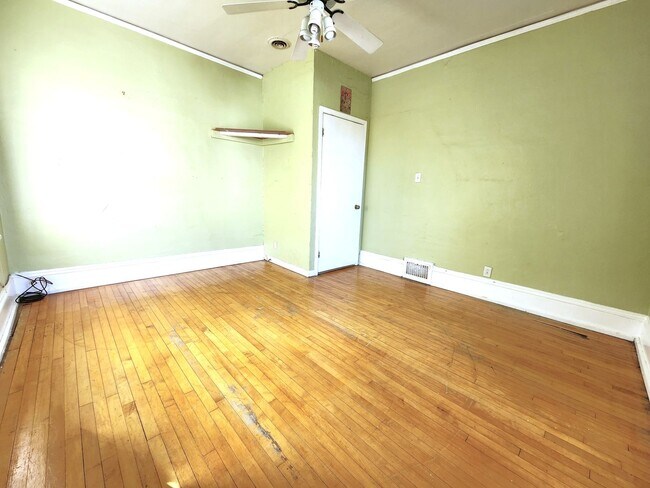 Foto del edificio - 2772 N Bremen St