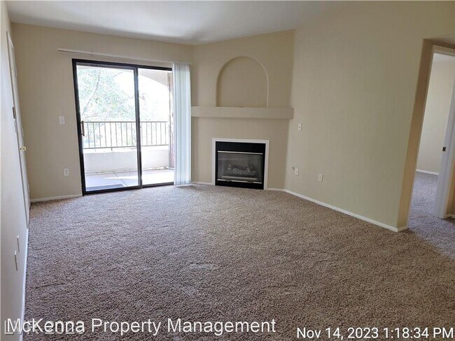 Foto del edificio - 2 br, 2 bath House - 950 Seven Hills Dr #1025