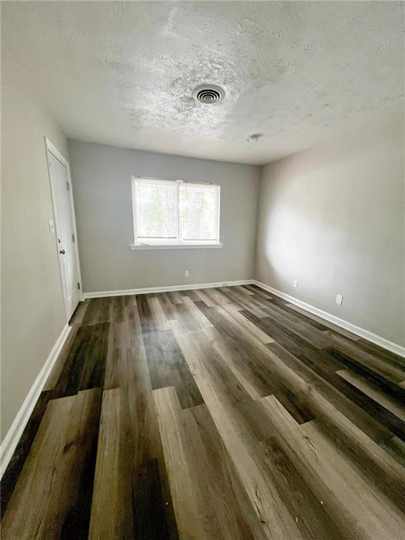 Foto del edificio - 2847 Belvedere Ln