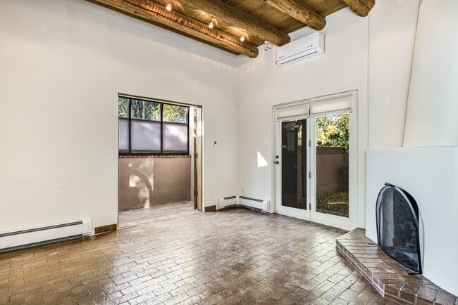 Living Room - 655 Galisteo St